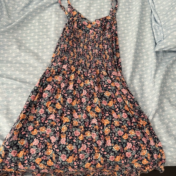 Old Navy Floral Mini Dress - Picture 2 of 6